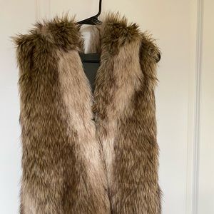 Brand new faux fur vest by BB Dakota. Size XS